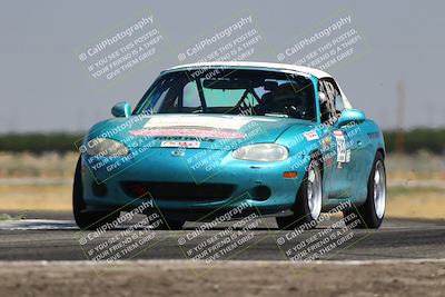 media/Jun-21-2025-Nasa (Sat) [[56b2c04f0e]]/Race Group B/Qualifying/